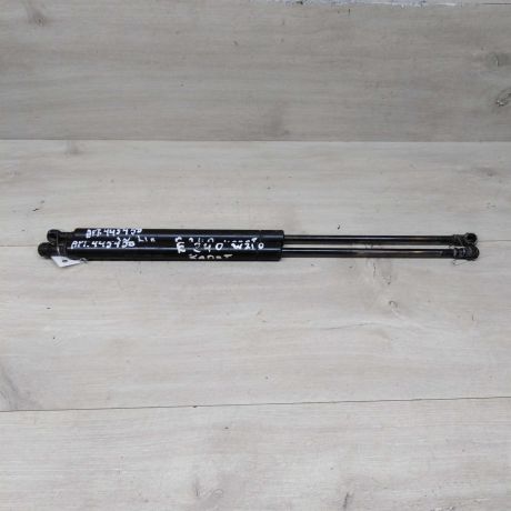 amortizator-kapota-mercedes-w210-art-73305-big-0