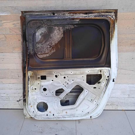 dver-zadniaia-pravaia-lada-largus-art-73410-big-5