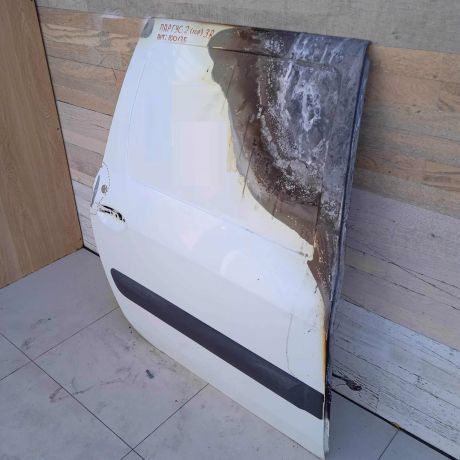 dver-zadniaia-pravaia-lada-largus-art-73410-big-2