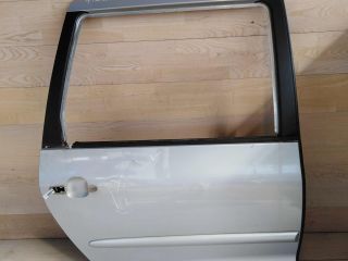 dver-zadniaia-pravaia-ford-galaxy-volkswagen-sharan-seat-alhambra-i-defekty-na-foto-art-74401