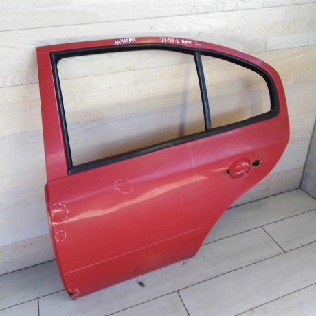 dver-zadniaia-levaia-skoda-octavia-tour-liftbek-defekt-art-75248-big-5