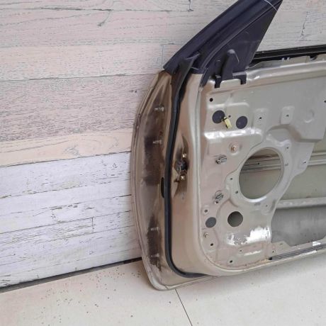 dver-peredniaia-pravaia-nissan-primera-p12-art-75646-big-1