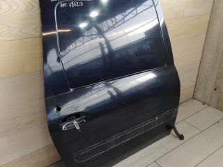 dver-zadniaia-pravaia-lada-largus-korroziia-furgon-art-76320