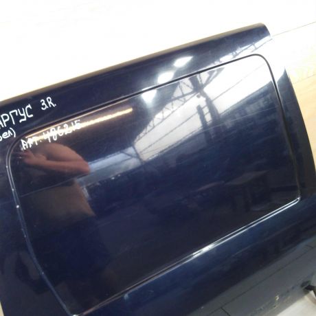 dver-zadniaia-pravaia-lada-largus-korroziia-furgon-art-76320-big-1