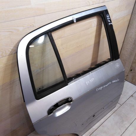 dver-zadniaia-pravaia-hyundai-getz-art-77572-big-4