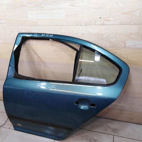 dver-zadniaia-levaia-skoda-octavia-ii-a5-art-77651-big-0