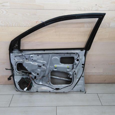 dver-peredniaia-pravaia-toyota-corolla-e120-xetcbek-art-79008-big-5