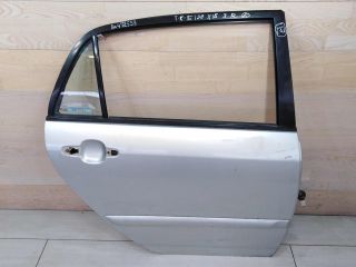 dver-zadniaia-pravaia-toyota-corolla-e120-xetcbek-art-79009