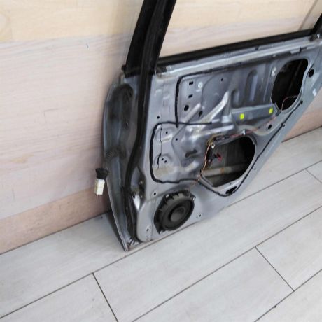 dver-zadniaia-pravaia-toyota-corolla-e120-xetcbek-art-79009-big-3