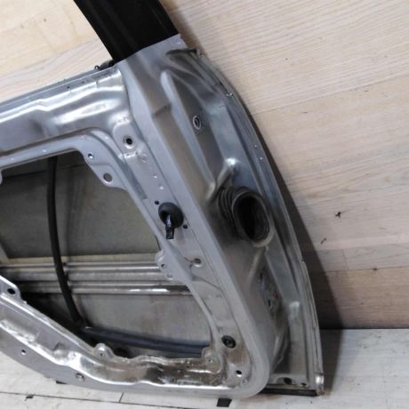 dver-zadniaia-levaia-skoda-superb-i-art-79731-big-3