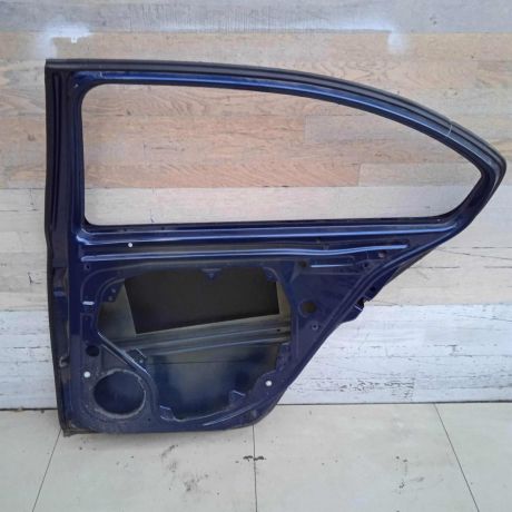 dver-zadniaia-pravaia-skoda-octavia-ii-a5-art-79864-big-1