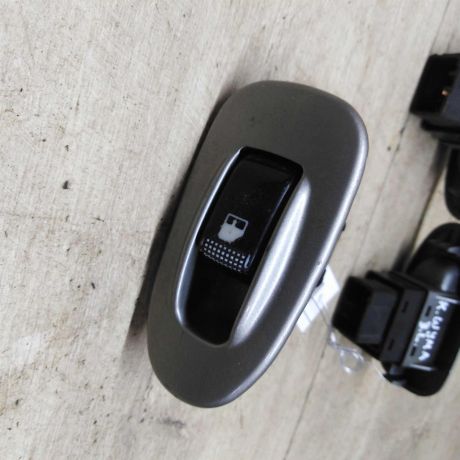 knopka-steklopodieemnika-kia-shuma-ii-kia-spectra-ii-art-80931-big-0