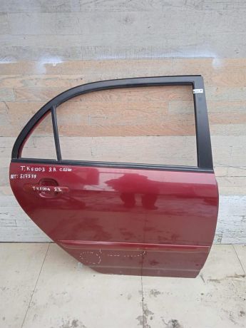 dver-zadniaia-pravaia-toyota-corolla-ix-e120-e130-art-82173-big-0