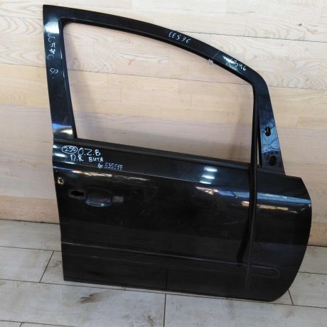 dver-peredniaia-pravaia-opel-zafira-b-art-83268-big-0