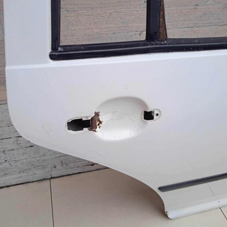 dver-zadniaia-pravaia-volkswagen-golf-4-universal-art-84312-big-7