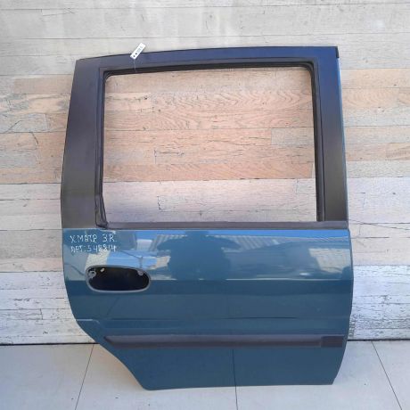 dver-zadniaia-pravaia-hyundai-matrix-art-86625-big-0