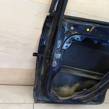 dver-zadniaia-pravaia-ford-focus-2-restailing-art-87287-big-3