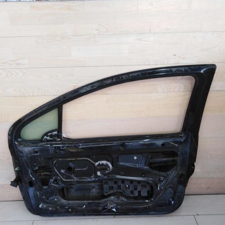 dver-peredniaia-pravaia-peugeot-307-kupe-art-88747-big-4