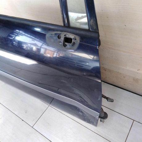 dver-peredniaia-pravaia-mitsubishi-space-wagon-iii-restailing-art-89152-big-4