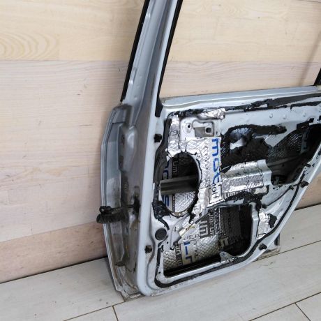 dver-zadniaia-pravaia-ford-mondeo-3-art-89655-big-5