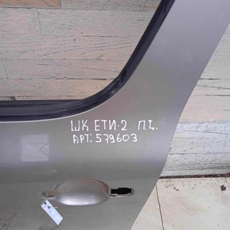 dver-peredniaia-levaia-skoda-yeti-i-dorestailing-art-89753-big-7