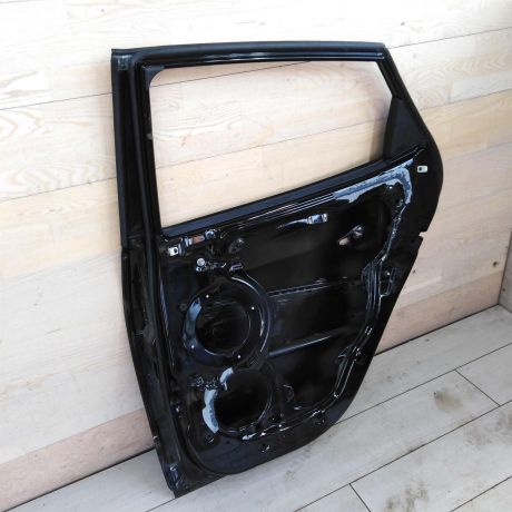 dver-zadniaia-pravaia-hyundai-ix35-i-art-91570-big-7