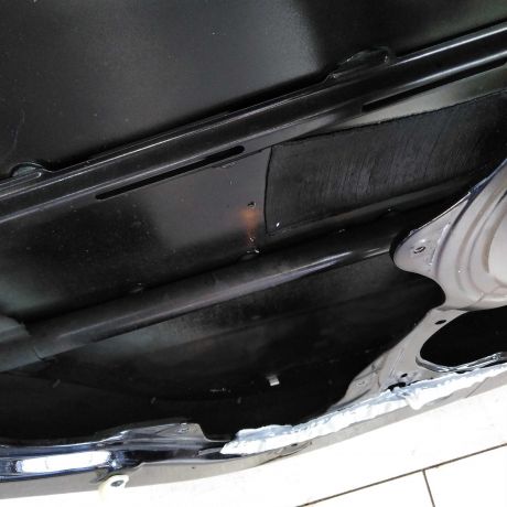 dver-zadniaia-levaia-hyundai-ix35-i-art-91572-big-2