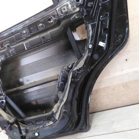 dver-zadniaia-pravaia-hyundai-santa-fe-i-art-91712-big-2