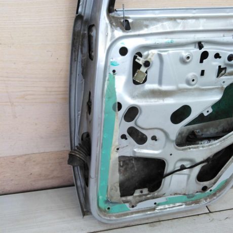 dver-zadniaia-pravaia-seat-cordoba-i-restailing-art-93328-big-5