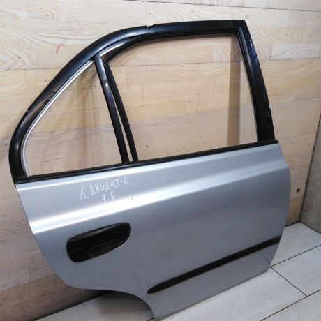 dver-zadniaia-pravaia-hyundai-accent-ii-art-93466-big-8