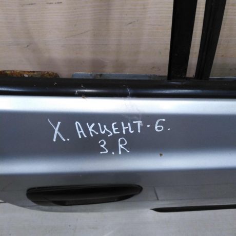 dver-zadniaia-pravaia-hyundai-accent-ii-art-93466-big-1