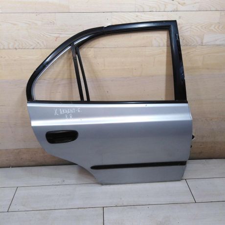 dver-zadniaia-pravaia-hyundai-accent-ii-art-93466-big-0