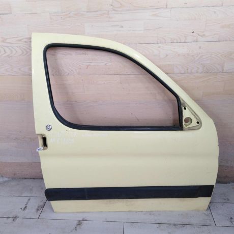 dver-peredniaia-pravaia-peugeot-partner-i-restailing-art-96182-big-0