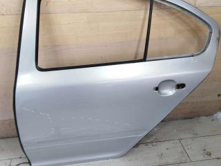 dver-zadniaia-levaia-skoda-octavia-a5-art-96187