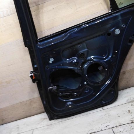 dver-zadniaia-pravaia-volkswagen-jetta-5-art-96298-big-8