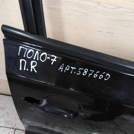 dver-peredniaia-pravaia-volkswagen-polo-5-art-96303-big-1