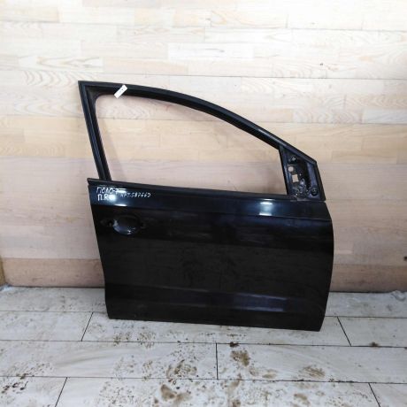 dver-peredniaia-pravaia-volkswagen-polo-5-art-96303-big-0