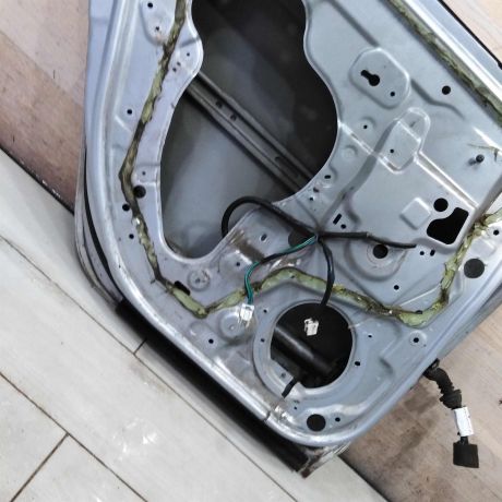 dver-zadniaia-levaia-nissan-primera-p12-art-96583-big-6