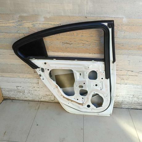 zadniaia-levaia-dver-opel-insignia-i-art-97551-big-2