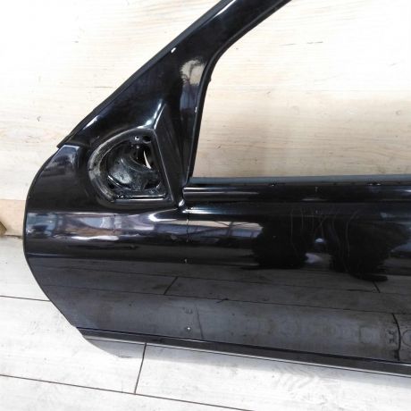 dver-peredniaia-levaia-mercedes-benz-c-klass-w203-art-98007-big-1