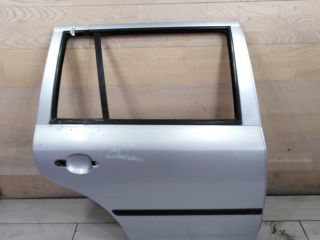 dver-zadniaia-pravaia-skoda-octavia-i-a4-restailing-universal-art-98355