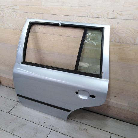 dver-zadniaia-levaia-skoda-octavia-i-a4-universal-art-98511-big-9