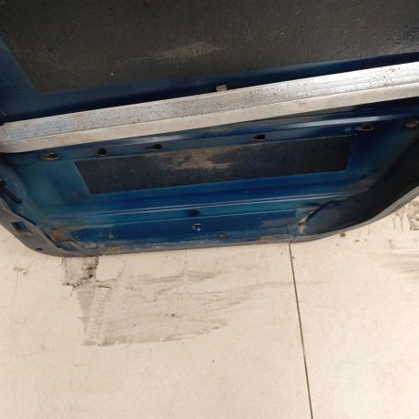 dveri-zadniaia-pravaia-audi-100-c4-art-98555-big-1