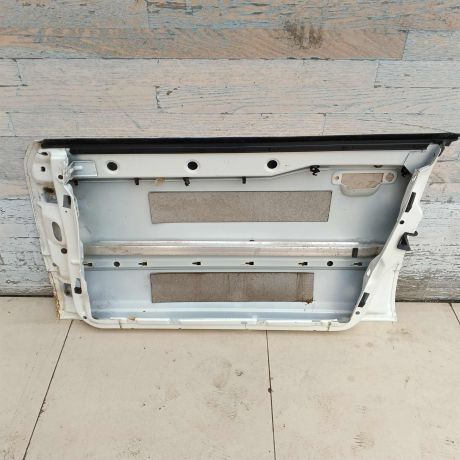 dver-peredniaia-pravaia-audi-a6-c4-art-98681-big-6