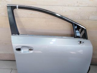 dver-peredniaia-pravaia-toyota-avensis-iii-art-99260