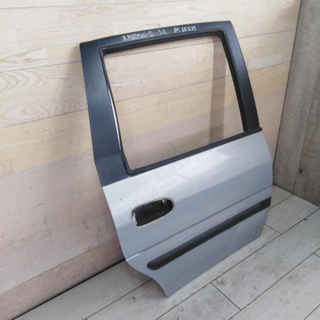 dver-zadniaia-pravaia-hyundai-matrix-art-99360-big-3