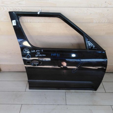 dver-peredniaia-pravaia-skoda-yeti-i-art-99466-big-0