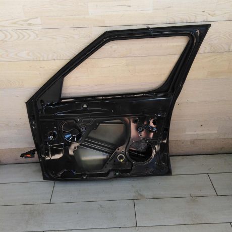 dver-peredniaia-pravaia-skoda-yeti-i-art-99466-big-4