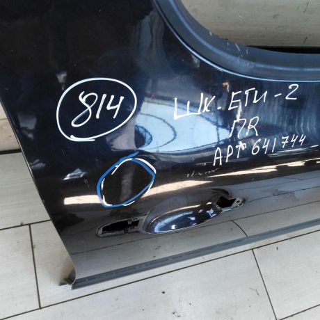 dver-peredniaia-pravaia-skoda-yeti-i-art-99466-big-8