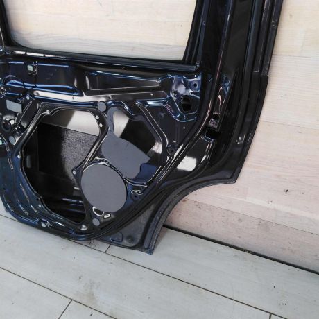 dver-zadniaia-pravaia-skoda-yeti-i-art-99467-big-1